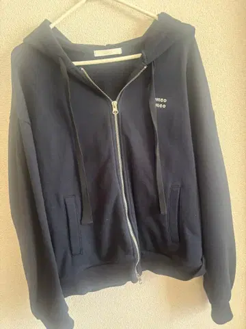 Chico 네이비 집업 후드티