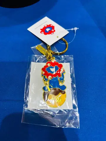 [ 특별 한정판 ] 미야쿠미야쿠 로고 스트랩