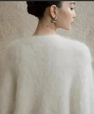 Doula Doula 크루넥 샤기 니트