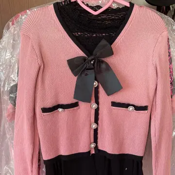 미사용 새상품 블랙 리본 가디건