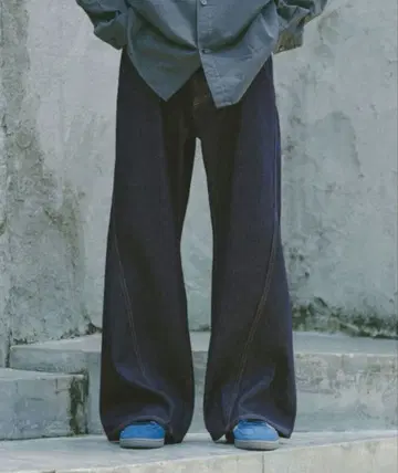 [ 미사용 ] 데님 커브 플레어 팬츠