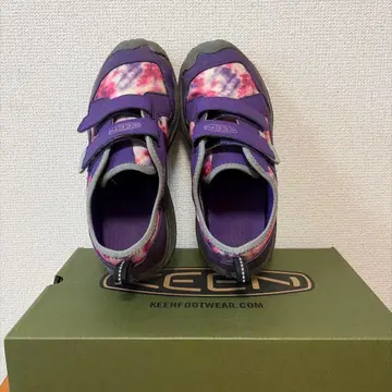 KEEN 스니커즈 보라색/핑크 타이다이 박스 포함