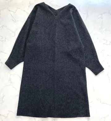 미사용 비어즐리 펠트 소재 돌먼 슬리브 원피스