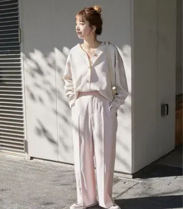 2024년 B.C STOCK 울 혼방 소우바리 가디건 심플리시티에