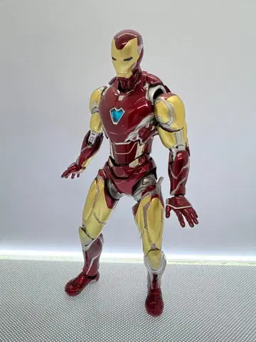 S.H. 피규아트 아이언맨 Mark 85