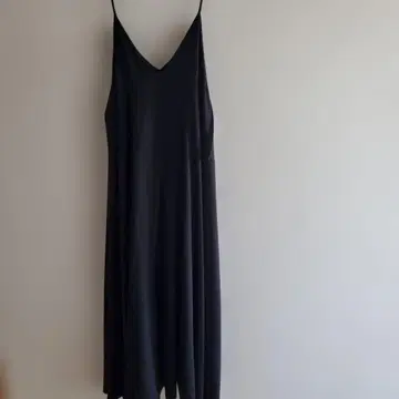 유나이티드 애로우즈 뷰티 앤 유스 블랙 원피스