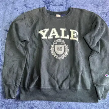 Champion Yale 다크 네이비 맨투맨 리버스위브