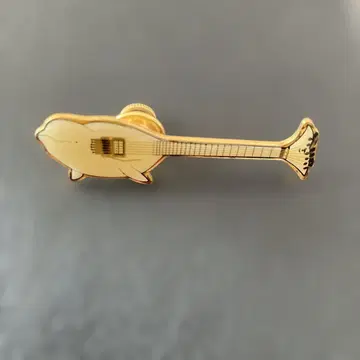 물고기 모양 기타 핀 배지 골드 타카미자와 씨