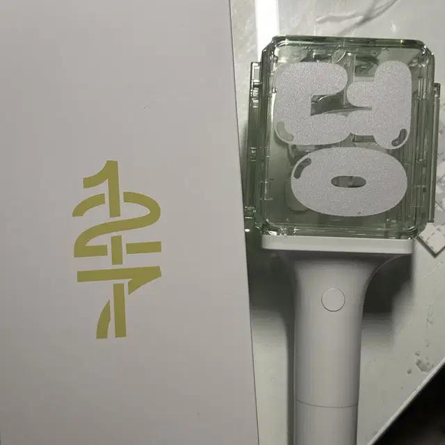 엔시티 일이칠 nct 127 믐뭔봄 응원봉