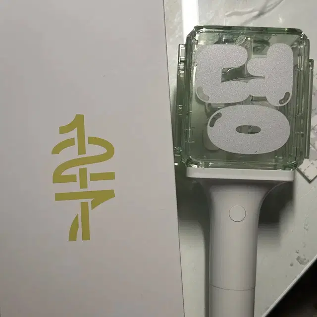 엔시티 일이칠 nct 127 믐뭔봄 응원봉