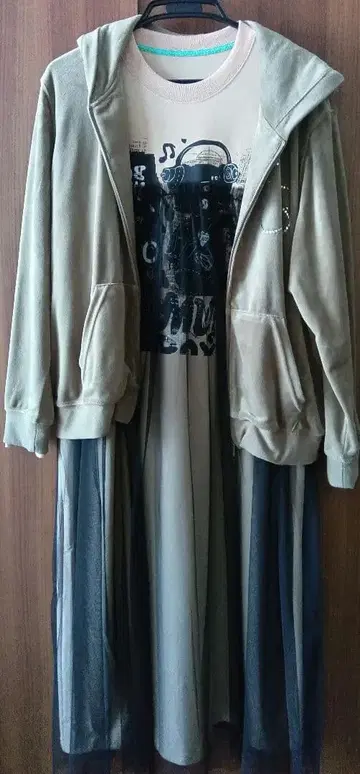 PERSONS 튤 레이어드 티셔츠 원피스 (베이지)