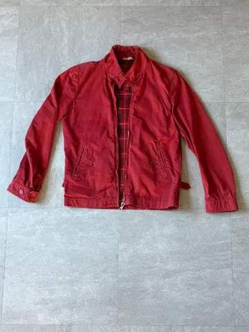 빨간색 체크 안감 점퍼