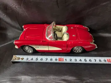 Maisto 1/24 1957 쉐보레 콜벳 미니카