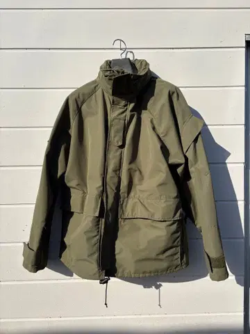 M-65 타입 OG 밀리터리 자켓 나일론 자켓 후드 수납 타입