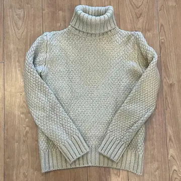 즉시 구매 OK 루트로와 Letroyes 미들 게이지 터틀 니트 스웨터