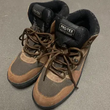 PRO-TEX 트레킹 슈즈 26.5