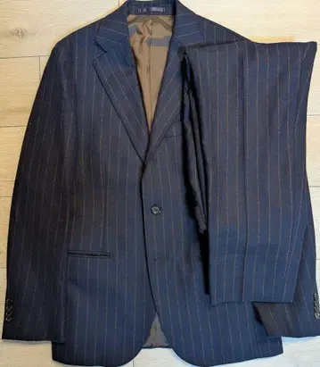 ONLY PREMIO CANONICO 네이비 스트라이프 셋업 겨울용