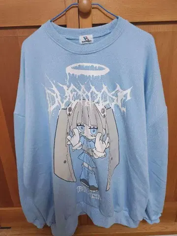 VOLCAN&APHRODITE 스카이블루 맨투맨