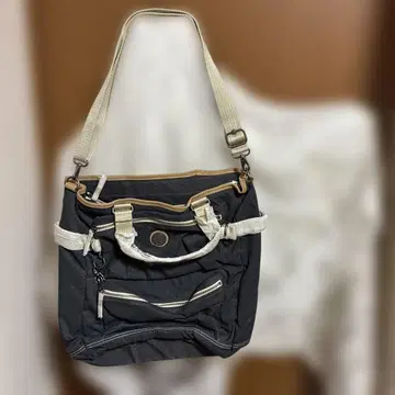 블랙 캔버스 숄더백