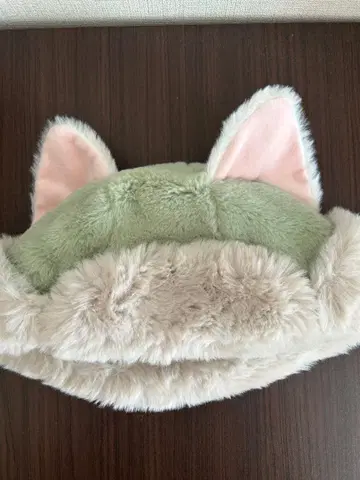 젤라토니 귀 달린 퍼 모자