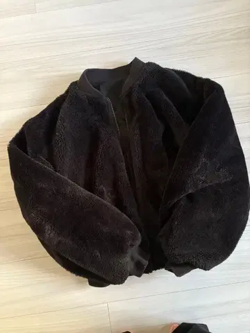 리버서블 자켓 블랙