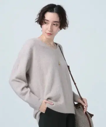 BAYFLOW 라쿤 MIX V넥 풀오버 그레이지