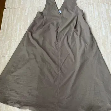 미사용 새상품 코엔 오버롤 스커트 (베이지)