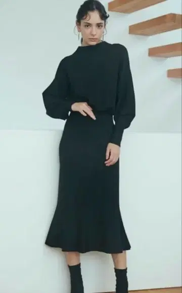 러그나문 블랙 셋업 S 사이즈