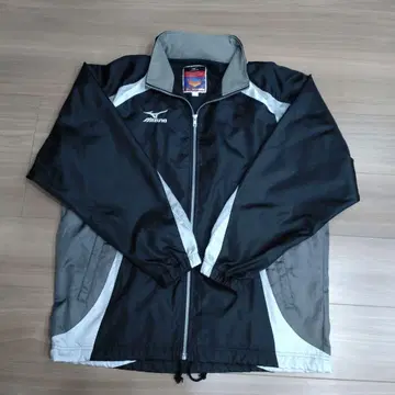 미즈노 블레스 서모 속기모 자켓 M 블랙 그레이 후드 부착