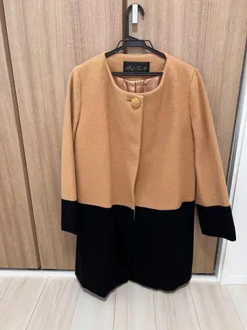 Half Past 10 노카라 코트