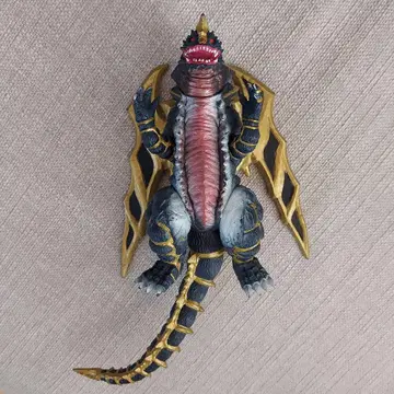 울트라맨 시리즈 괴수 소프트 비닐 피규어 날개 포함 킹 오브 몬스