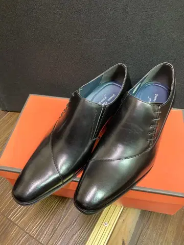 퀸클래시코 비즈니스 39 (24.5~25cm)