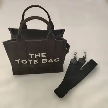 MARC JACOBS THE TOTE BAG