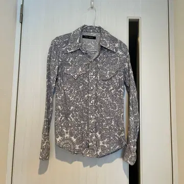 SURF RIDER 페이즐리 무늬 긴팔 셔츠