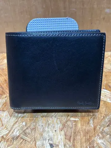 가죽 접이식 지갑 폴스미스 Paul Smith