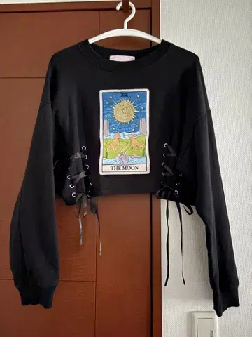 bubbles 버블스 타로 카드 크롭 맨투맨