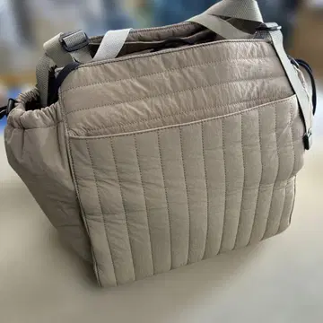 베이지 퀼팅 마더백