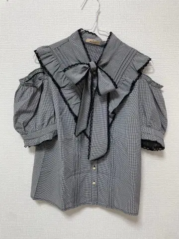 아마벨 블라우스 Amavel