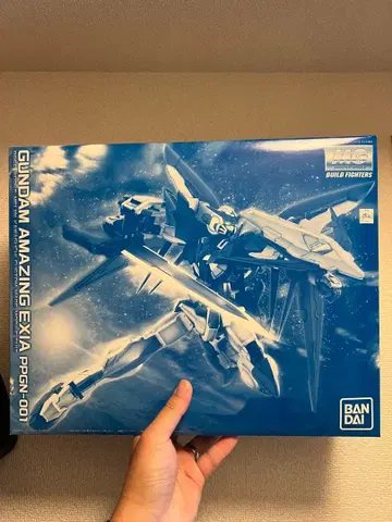 MG 1/100 건담 어메이징 엑시아