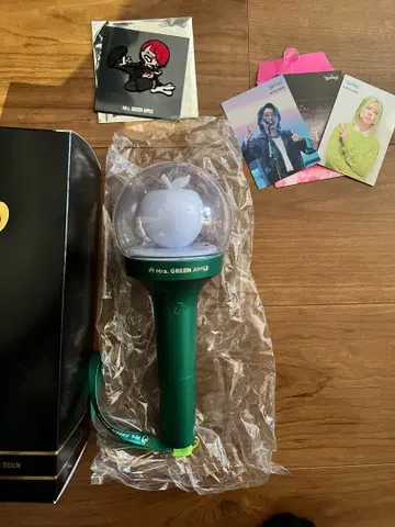 Mrs. GREEN APPLE 응원봉 포토 카드 와펜