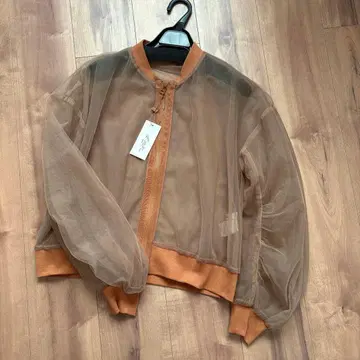 새상품 라디에이트 정가 19,800엔 점퍼 스콧 클럽