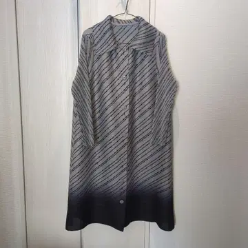 플리츠 바이 모니카 Pleats by Monica 가을/겨울 원피스 코트