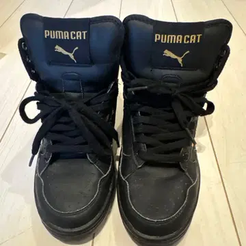 PUMA PUMACAT 블랙 하이컷 스니커즈