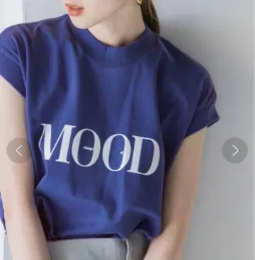 거의 미사용 [ RITA ] NOBLE 별주 슬리브리스 TEE