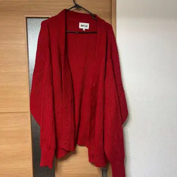 빨간색 가디건 두꺼운 원단 M 사이즈