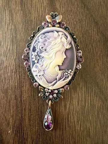[ 새상품급 ] 카메오풍 브로치 앤티크 보라색