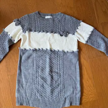 갤러리 비스콘티 ! 리본 포함 스웨터