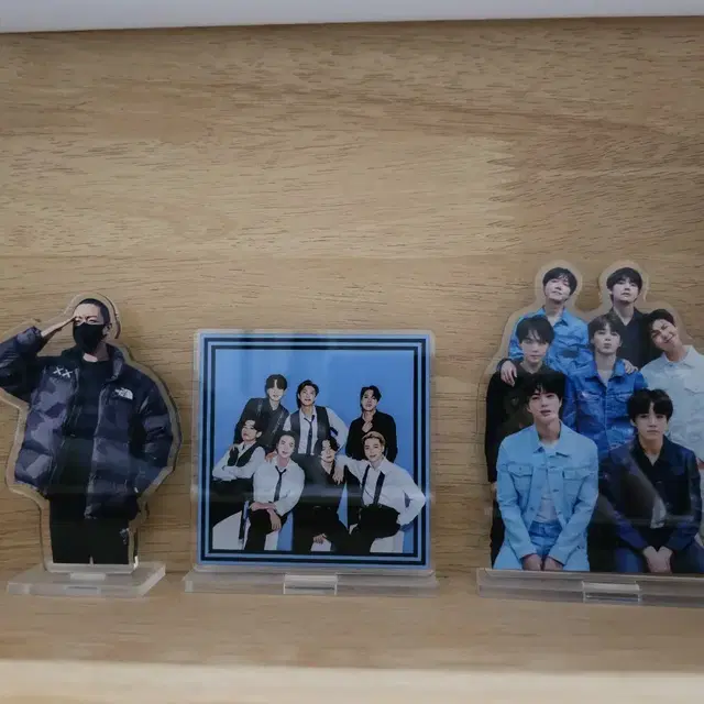 (3개일괄) 방탄bts 아크릴스탠드 아스 단체 정국지민태형윤기석진포카