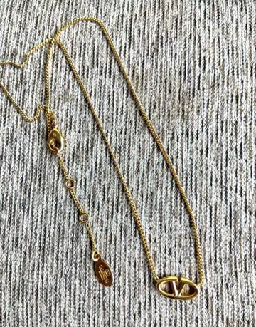 새상품급 발렌티노 목걸이