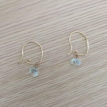 [ete] 골드 링 귀걸이 그린 크리스탈 포함